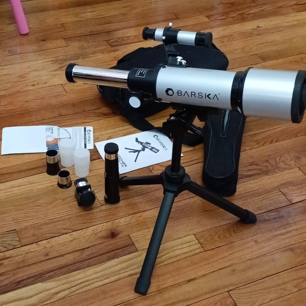 Barska Starwatcher Silver and Black Telescope with Adjustable Lens and Tripod